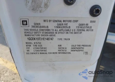 2001 Chevrolet Silverado 1500 Ls из США, поврежденный, VIN 1GCEK19T31E148747